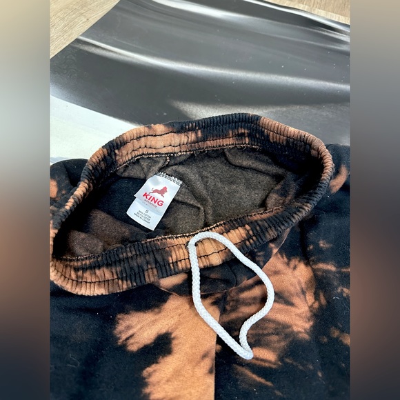 Sweatpants (tie-dye) - Picture 3 of 3